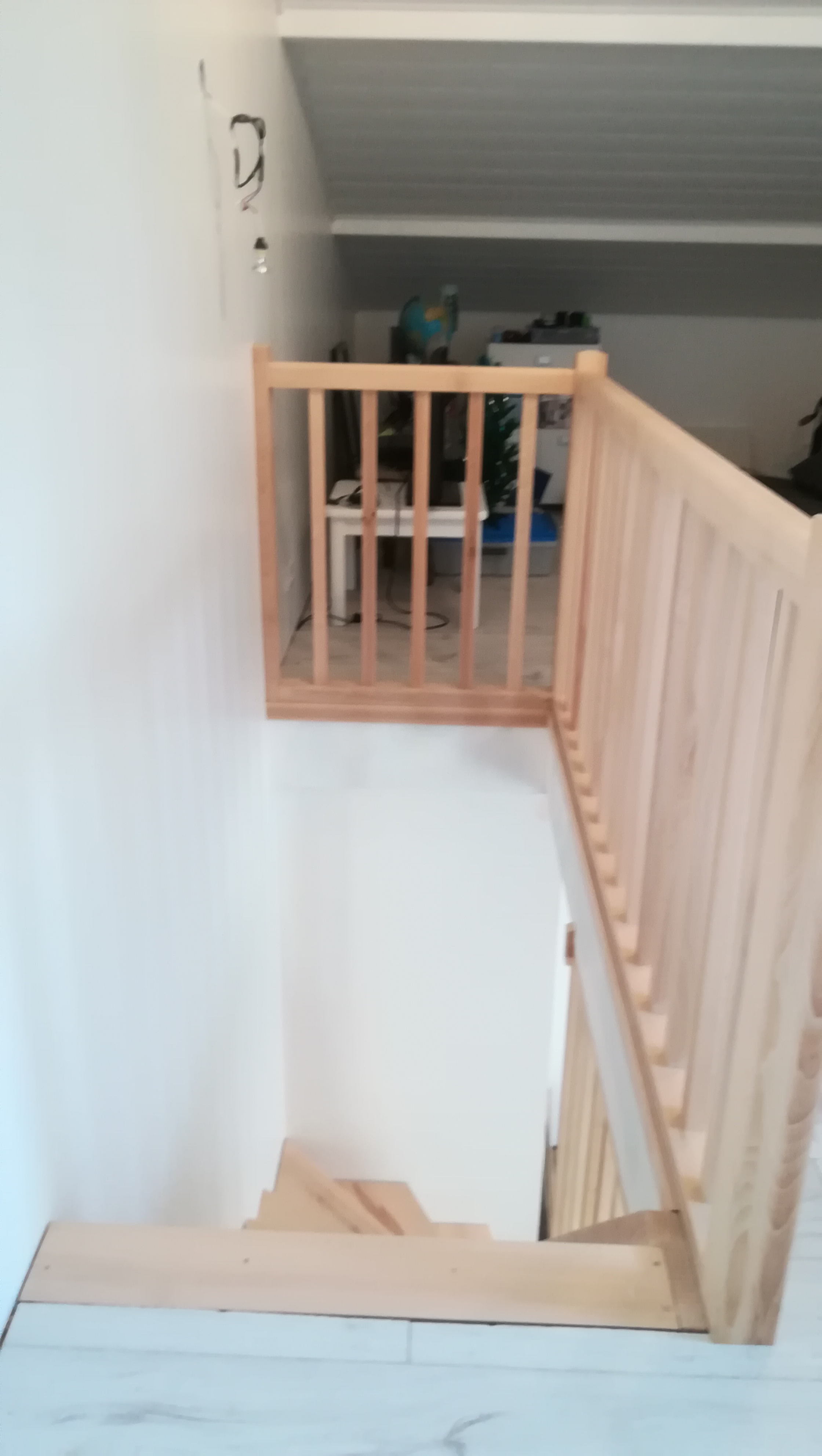 Escalier quart tournant en hêtre par Absolu bois