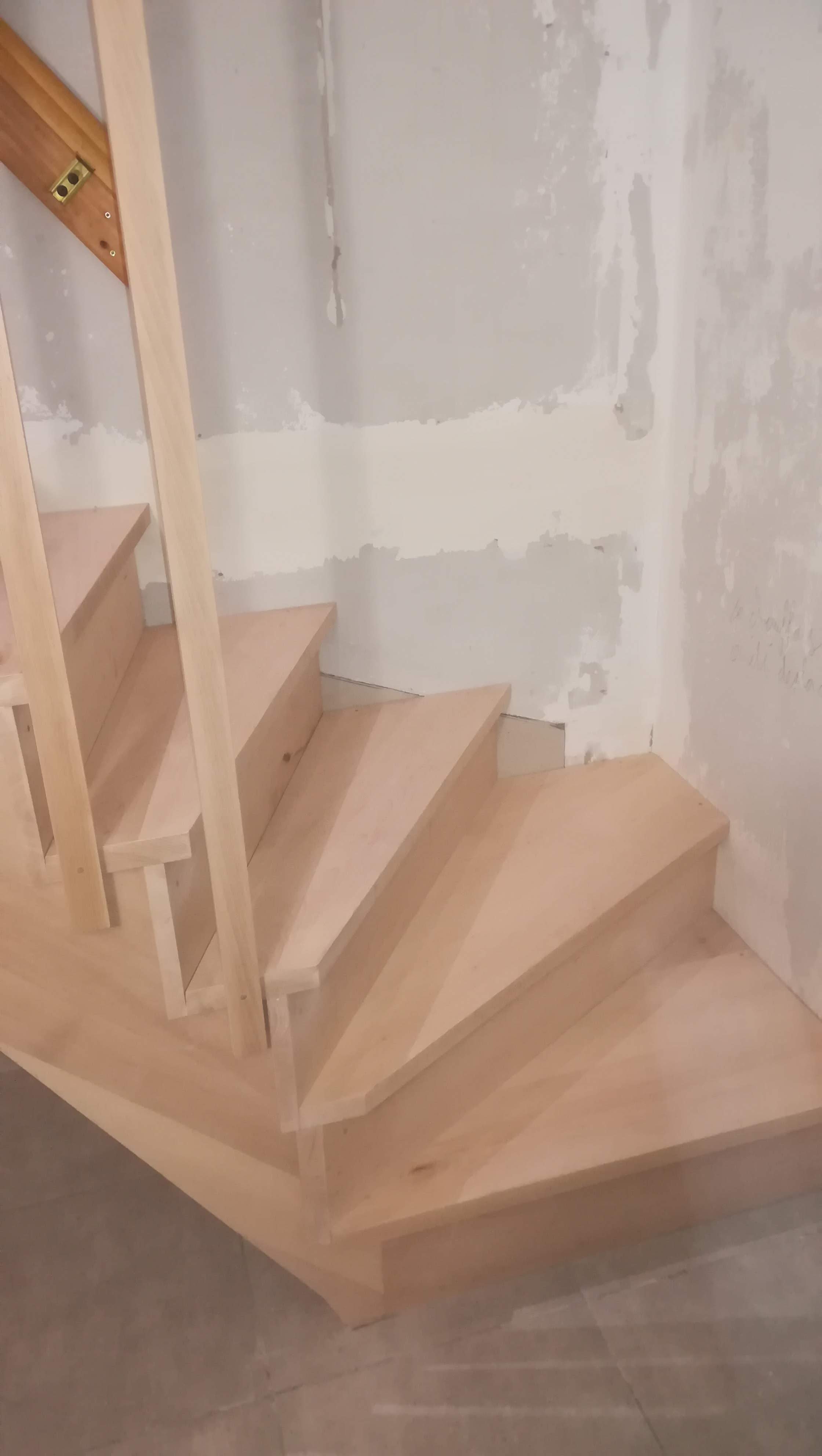 Escalier hêtre 1/4 tournant Salies De Béarn - Absolu Bois Menuiserie
